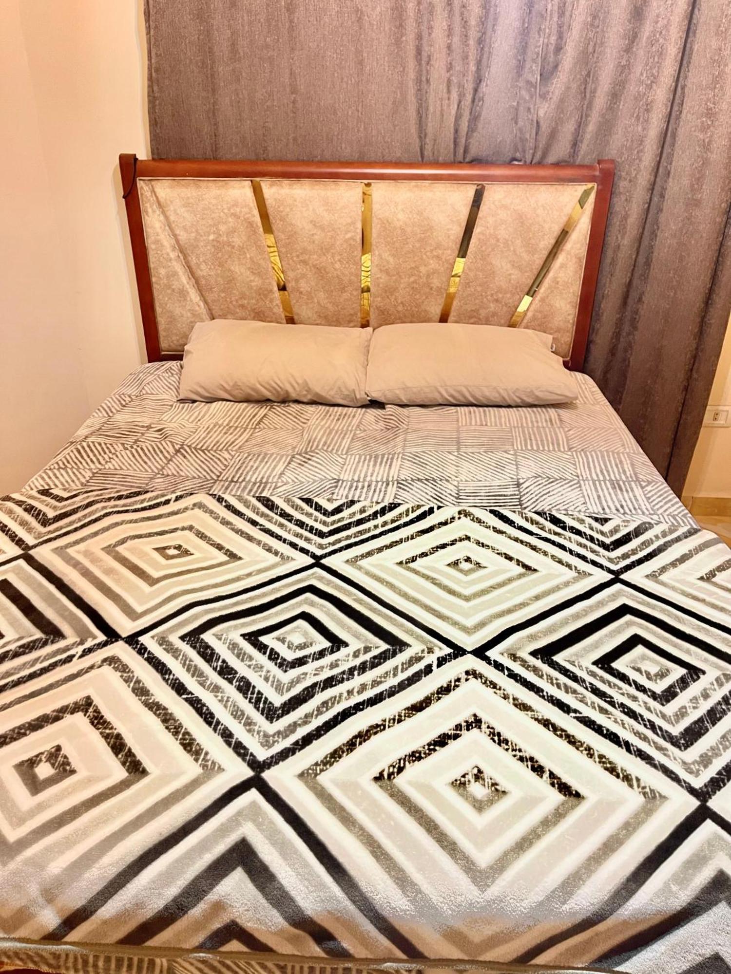 A Stunning For Rent In Nasr Apartment Kairo